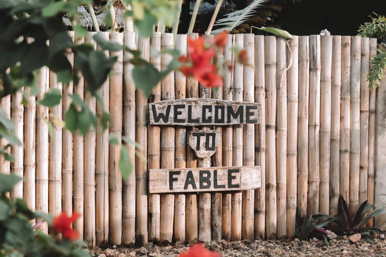 Fable Hostel Siquijor Exterior photo